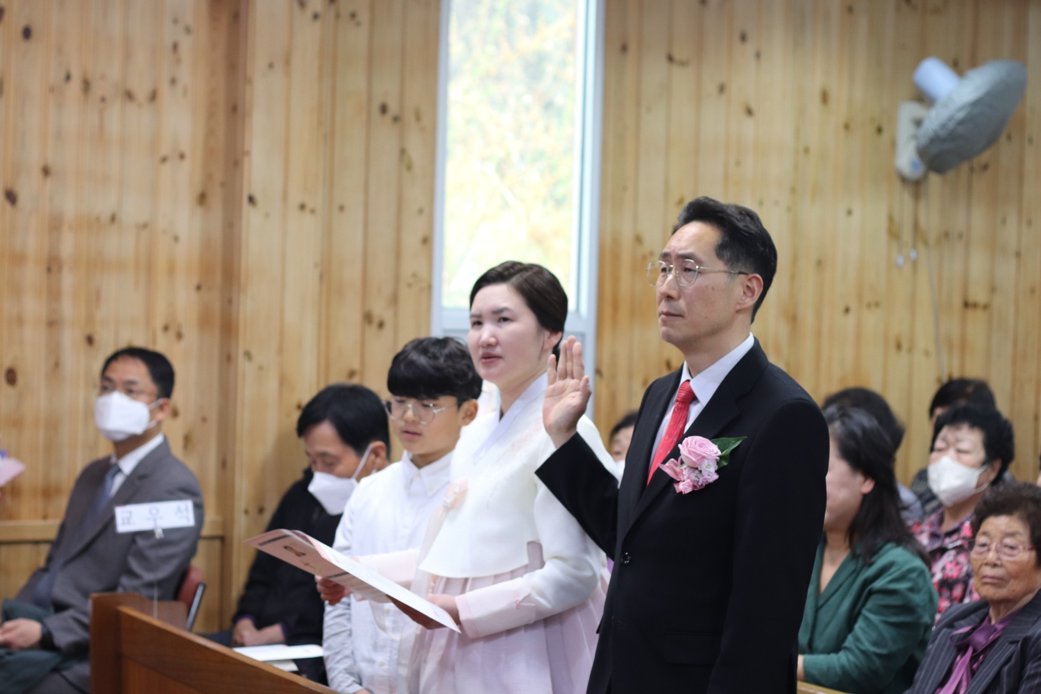 우리 교회 교역자 출신 김대섭 목사 위임예배